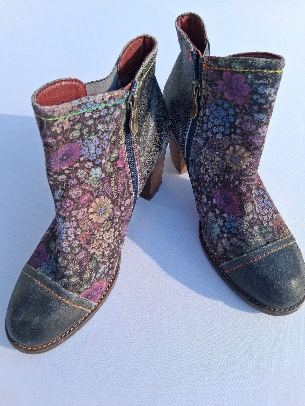 L'Artiste by Spring Step Melvina Leather Multi Floral Ankle Boots Size 39 - Picture 3 of 11